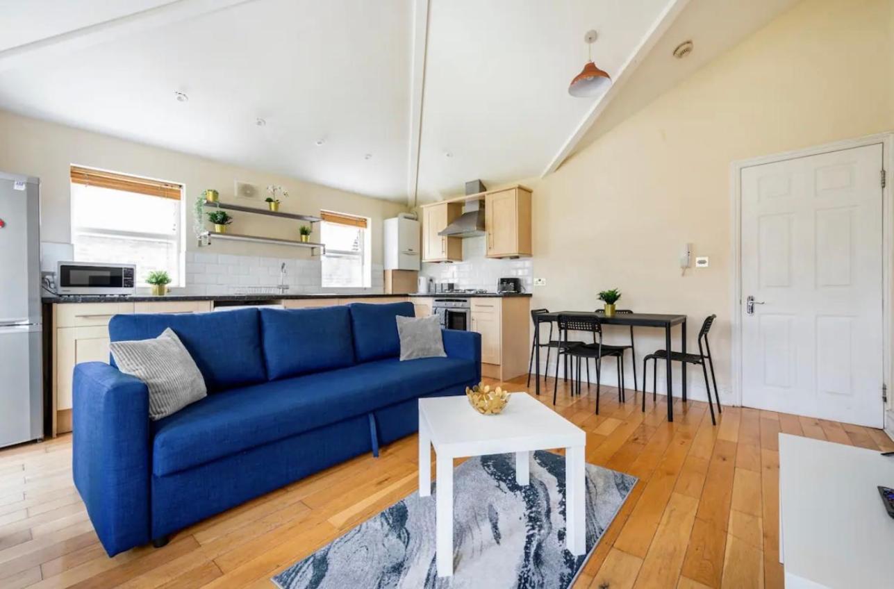 Lovely 3-Bed 20 Minutes To Central Londres Exterior foto