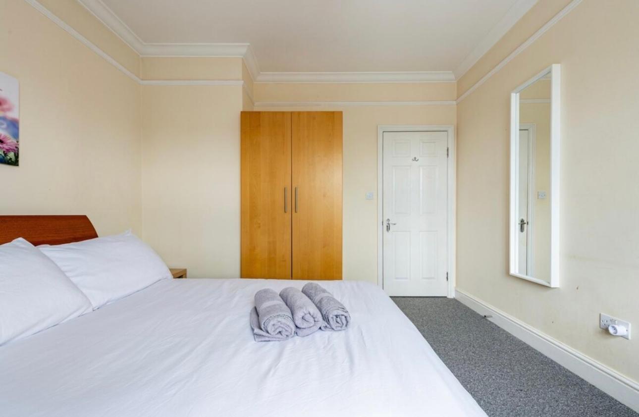 Lovely 3-Bed 20 Minutes To Central Londres Exterior foto