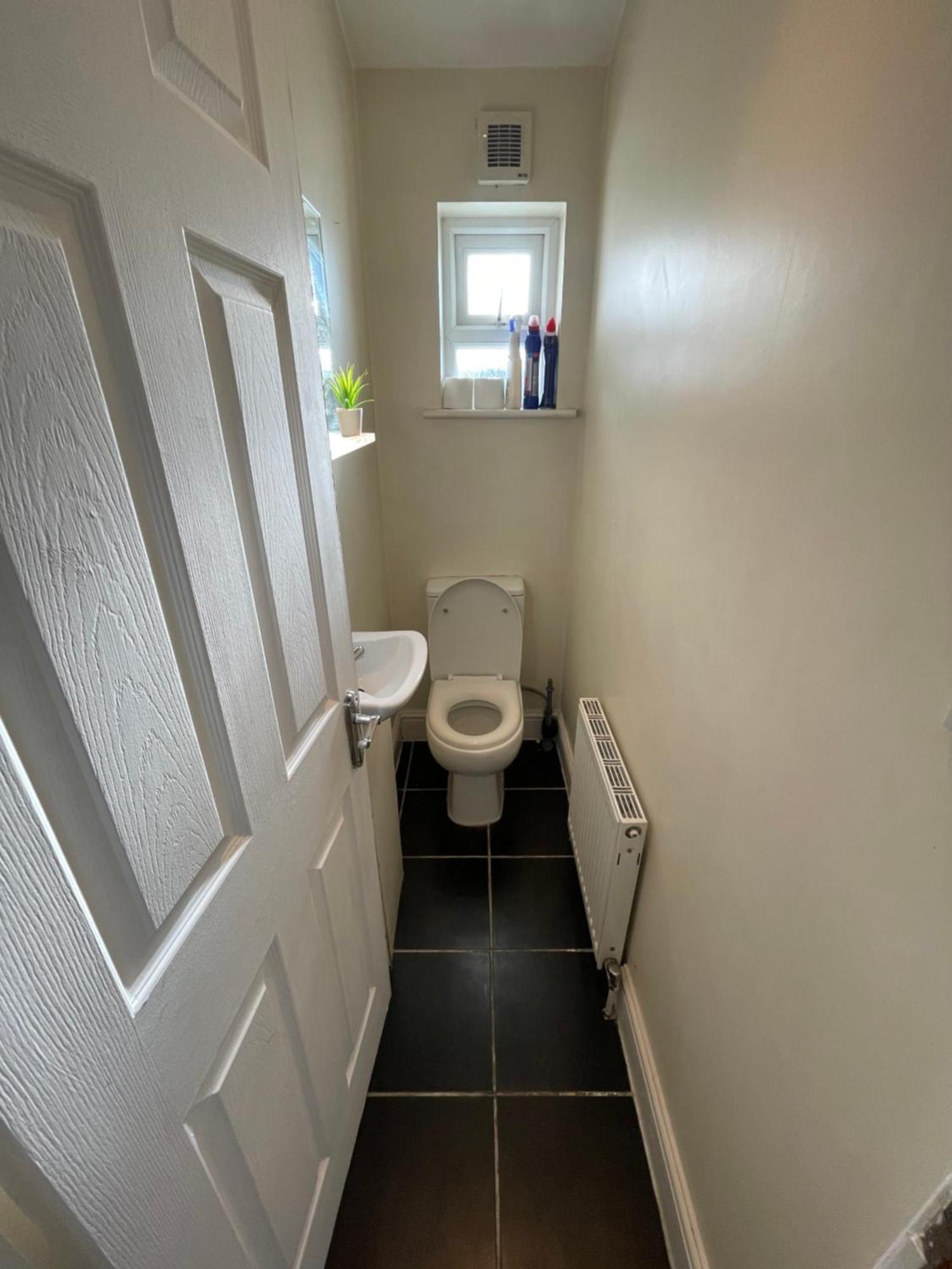 Lovely 3-Bed 20 Minutes To Central Londres Exterior foto